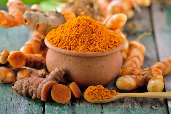 Turmeric-Roots-In-The-Basket-BIGSTOCK