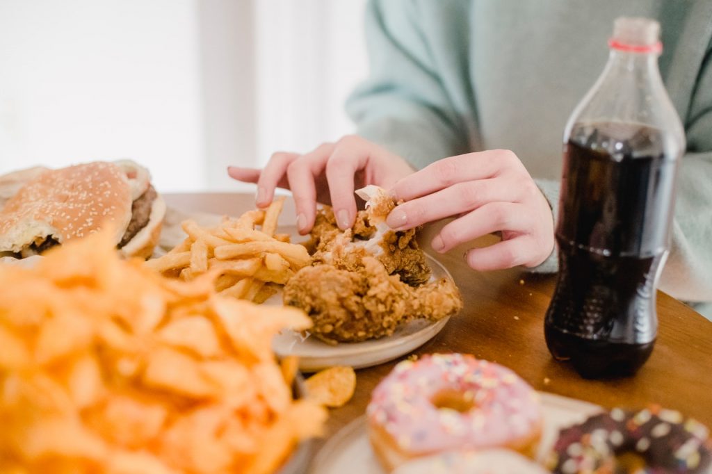 fried-chicken-with-coke